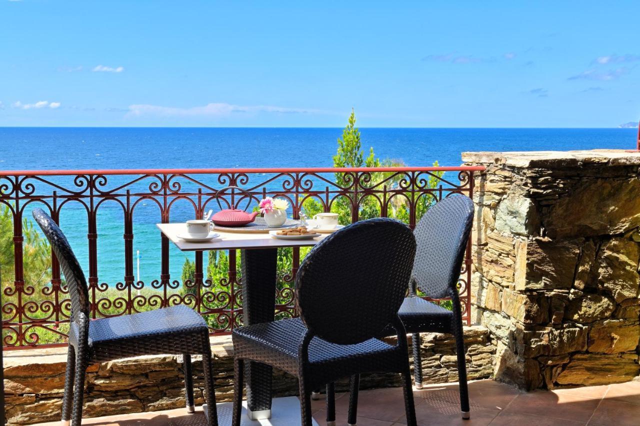 Hotel Demeure Loredana Saint-Florent  Bagian luar foto